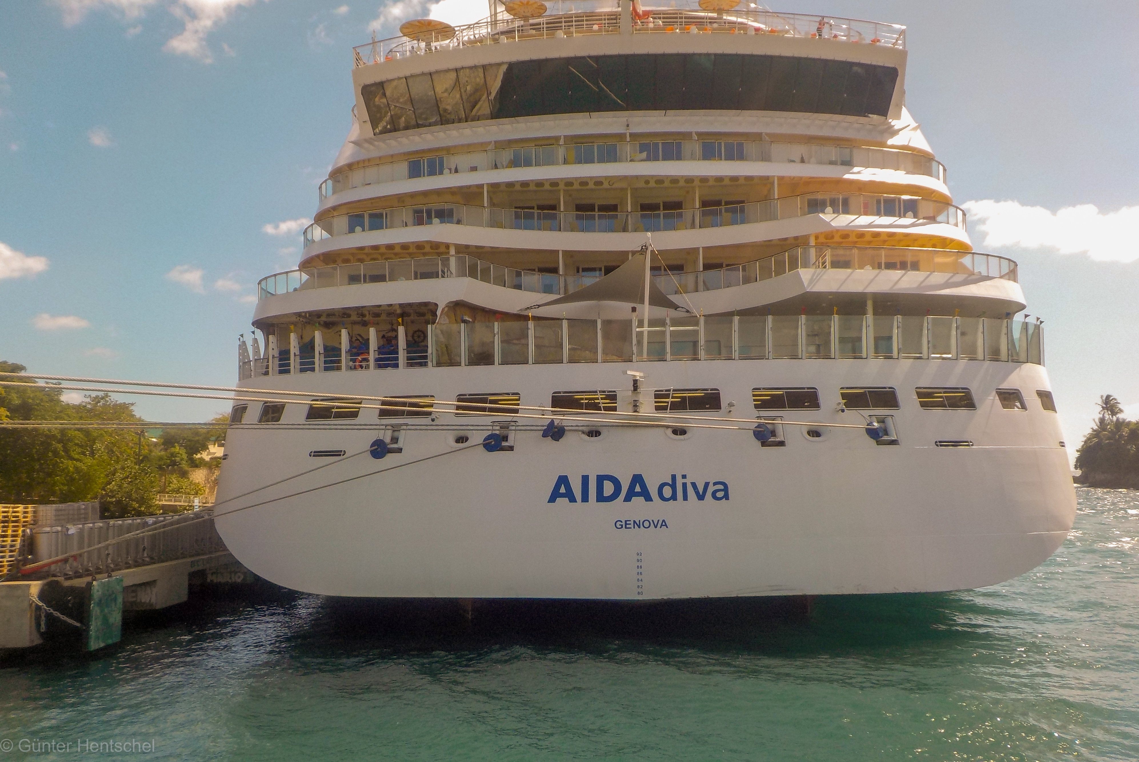 AIDAdiva Description Photos Position Cruise Deals
