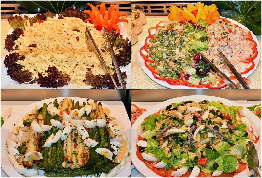 Salads and appetizers at the AIDA buffet restaurant