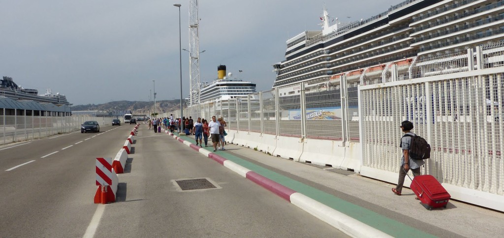 Marseiile cruise port - walking route