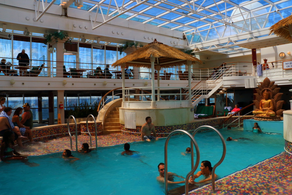 Swimming pool with the retracting roof on Coral Princess